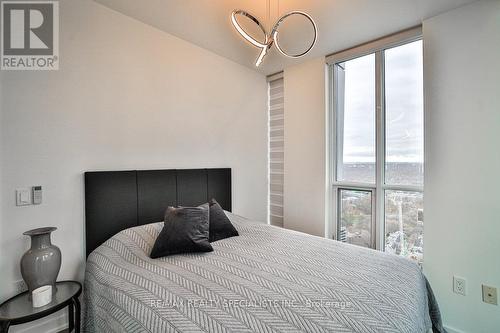 3411 - 1 Yorkville Avenue, Toronto, ON - Indoor Photo Showing Bedroom