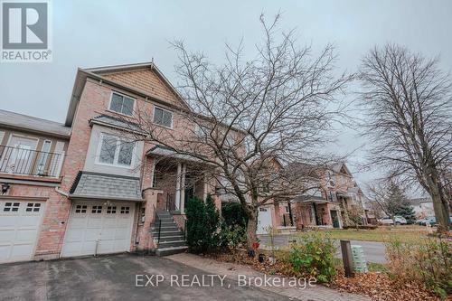 5 Schouten Crescent, Markham, ON - Outdoor With Facade