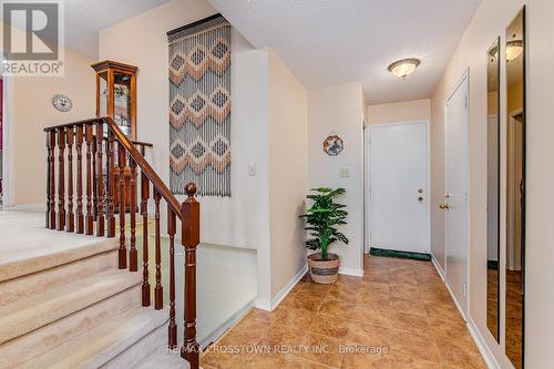 63 Bronte Crescent, Barrie, ON - Indoor Photo Showing Other Room