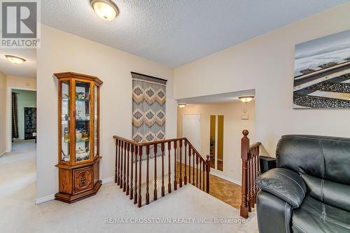 63 Bronte Crescent, Barrie, ON - Indoor Photo Showing Other Room