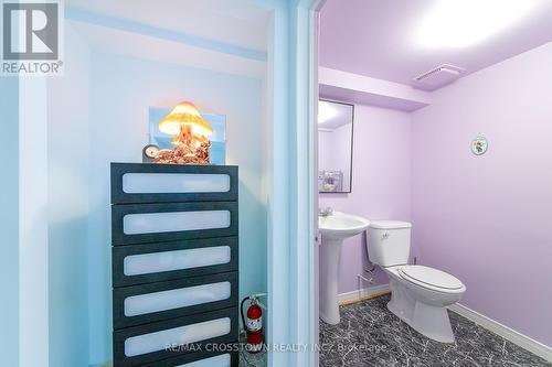 63 Bronte Crescent, Barrie, ON - Indoor Photo Showing Bathroom