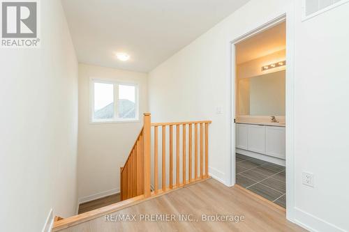 11 - 5 Hampton Lane, Barrie, ON - Indoor Photo Showing Other Room