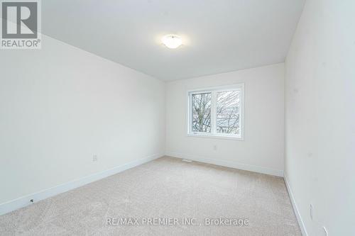 11 - 5 Hampton Lane, Barrie, ON - Indoor Photo Showing Other Room