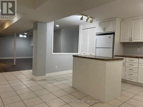 29 Halldorson Trail, Brampton, ON - Indoor Photo Showing Kitchen