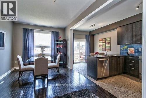 2361 Baronwood Drive, Oakville, ON - Indoor Photo Showing Dining Room