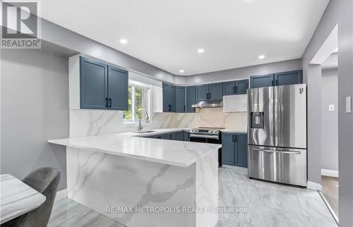 Main - 120 Lena Crescent, Cambridge, ON - Indoor Photo Showing Kitchen With Upgraded Kitchen