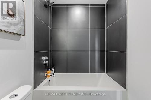 1218 - 20 Edward Street, Toronto, ON - Indoor Photo Showing Bathroom