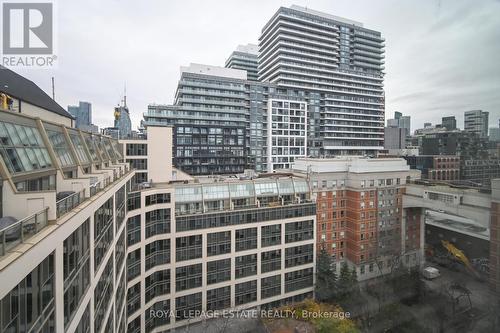 1225 - 222 The Esplanade, Toronto, ON - Outdoor With Facade