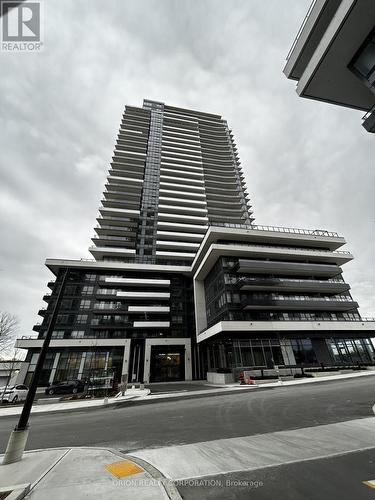 1011 - 1435 Celebration Drive, Pickering, ON - Outdoor