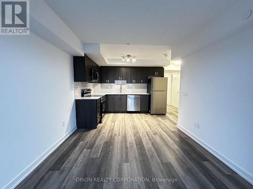 1011 - 1435 Celebration Drive, Pickering, ON - Indoor Photo Showing Kitchen