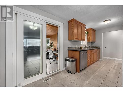 1257 Mesa Vista Drive, Ashcroft, BC - Indoor Photo Showing Kitchen