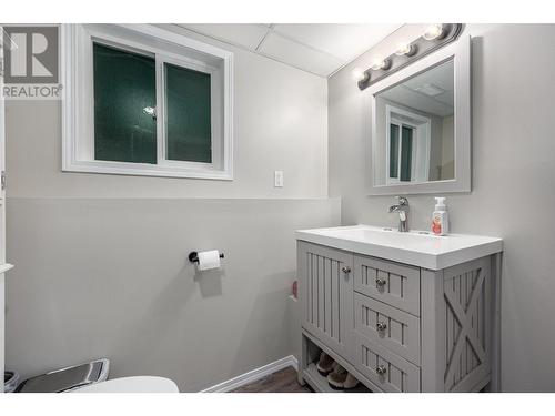 1257 Mesa Vista Drive, Ashcroft, BC - Indoor Photo Showing Bathroom