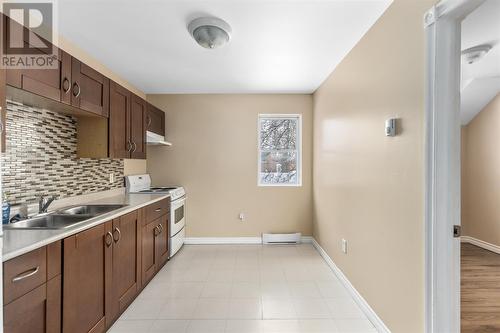 82 Grace St, Sault Ste. Marie, ON - Indoor Photo Showing Kitchen With Double Sink