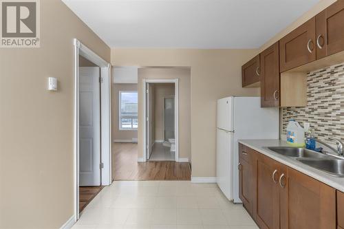 82 Grace St, Sault Ste. Marie, ON - Indoor Photo Showing Kitchen With Double Sink