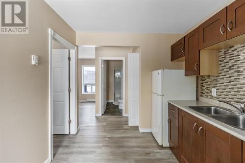 82 Grace St, Sault Ste. Marie, ON - Indoor Photo Showing Kitchen With Double Sink