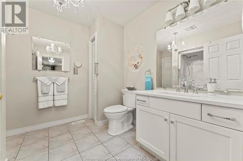 1824 Questa Drive, Windsor, ON - Indoor Photo Showing Bathroom