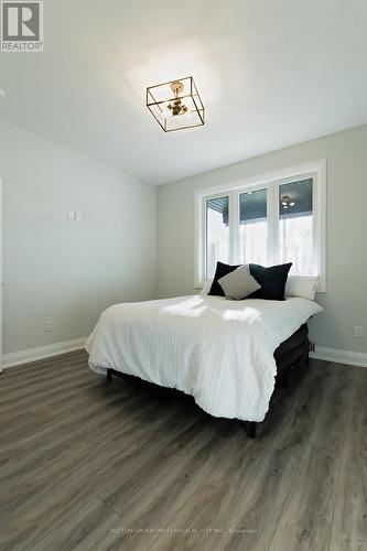 7 - 175 Glengariff Drive, Southwold (Talbotville), ON - Indoor Photo Showing Bedroom