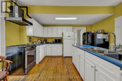 71 Queen Street, Prince Edward County (Picton), ON - Indoor Photo Showing Kitchen With Double Sink