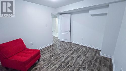 553 Hartley Boulevard, Milton, ON - Indoor Photo Showing Other Room