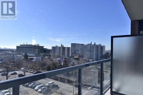 613 - 2800 Keele Street, Toronto, ON - Outdoor With View