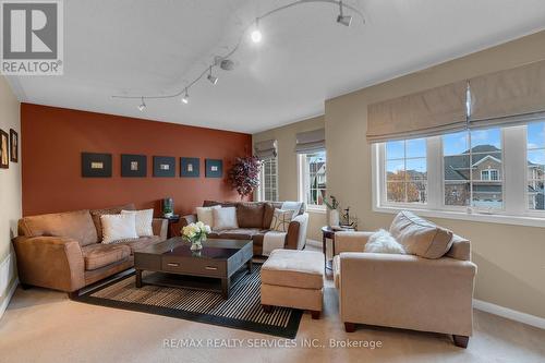 177 Decker Hollow Circle, Brampton, ON - Indoor Photo Showing Living Room