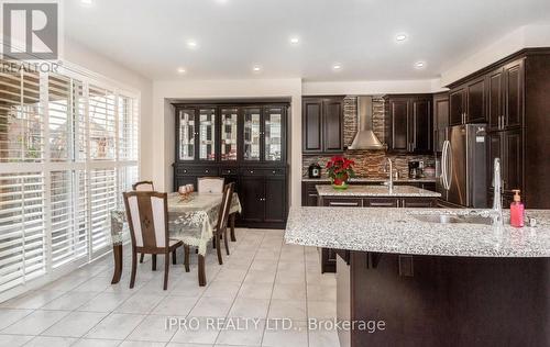 3183 Daisy Way, Oakville, ON - Indoor