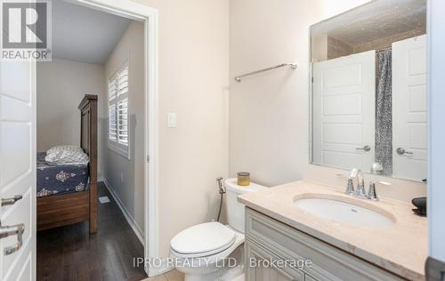 3183 Daisy Way, Oakville, ON - Indoor Photo Showing Bathroom