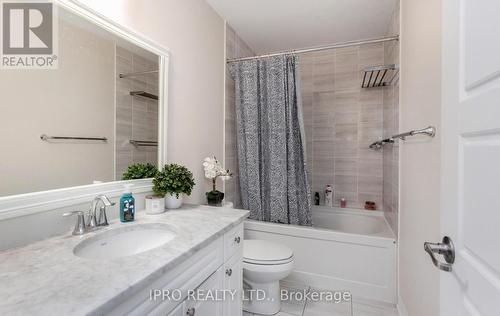 3183 Daisy Way, Oakville, ON - Indoor Photo Showing Bathroom