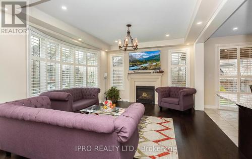 3183 Daisy Way, Oakville, ON - Indoor Photo Showing Living Room With Fireplace