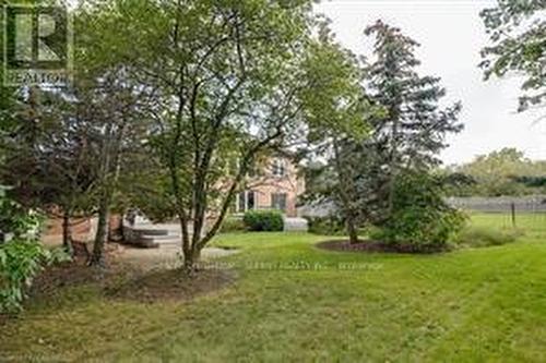 1404 The Links Drive, Oakville, ON - Outdoor