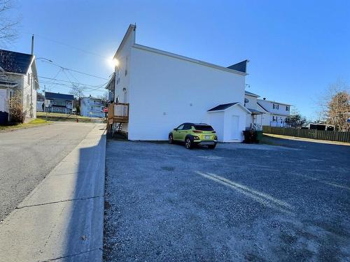 Stationnement - 119  - 127 Rue Mailhot, Thetford Mines, QC - Outdoor