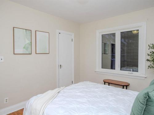 639 Red River Road, Thunder Bay, ON - Indoor Photo Showing Bedroom