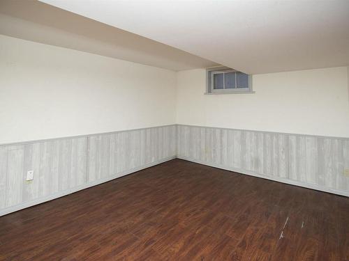 639 Red River Road, Thunder Bay, ON - Indoor Photo Showing Other Room