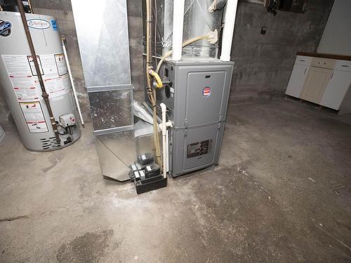 639 Red River Road, Thunder Bay, ON - Indoor Photo Showing Basement