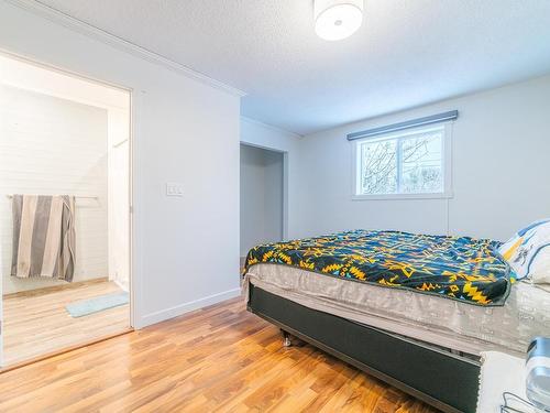 723 Airport Road, Kenora, ON - Indoor Photo Showing Bedroom