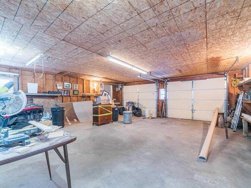 723 Airport Road, Kenora, ON - Indoor Photo Showing Garage