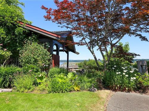 1301-27 Island Hwy South, Campbell River, BC - Outdoor