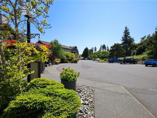 1301-27 Island Hwy South, Campbell River, BC - Outdoor