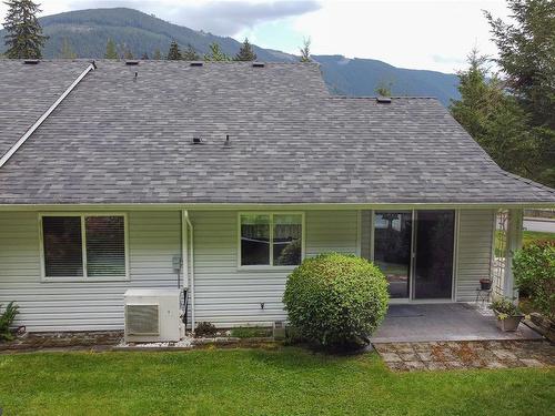 1-300 Grosskleg Way, Lake Cowichan, BC 