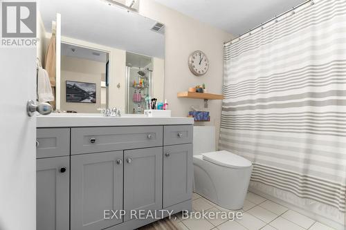 706 - 75 King Street E, Mississauga, ON - Indoor Photo Showing Bathroom