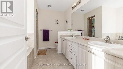 76 Elmcrest Drive, Brampton, ON - Indoor Photo Showing Bathroom