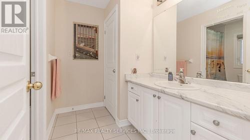 76 Elmcrest Drive, Brampton, ON - Indoor Photo Showing Bathroom