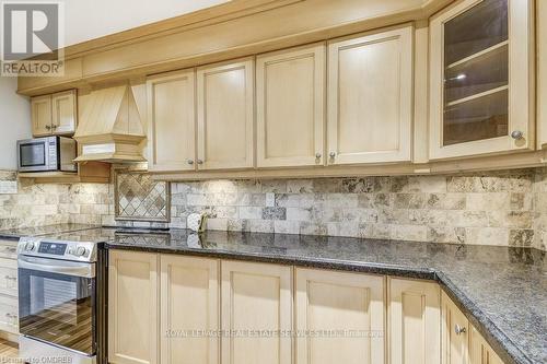 29 - 1135 Mccraney Street E, Oakville, ON - Indoor Photo Showing Kitchen