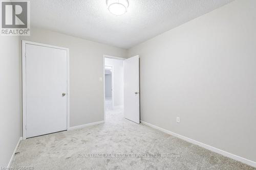 29 - 1135 Mccraney Street E, Oakville, ON - Indoor Photo Showing Other Room