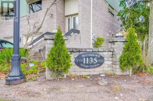 29 - 1135 Mccraney Street E, Oakville, ON - Outdoor