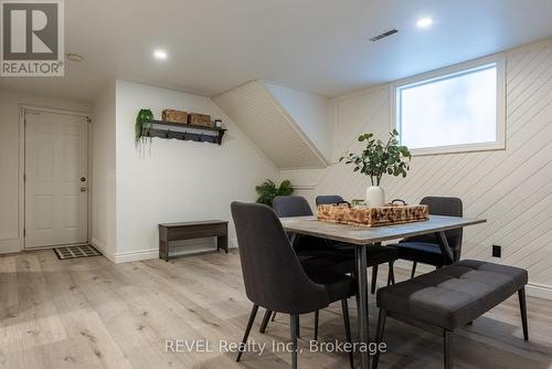 Lower - 38 Allanburg Road, St. Catharines (460 - Burleigh Hill), ON - Indoor Photo Showing Dining Room