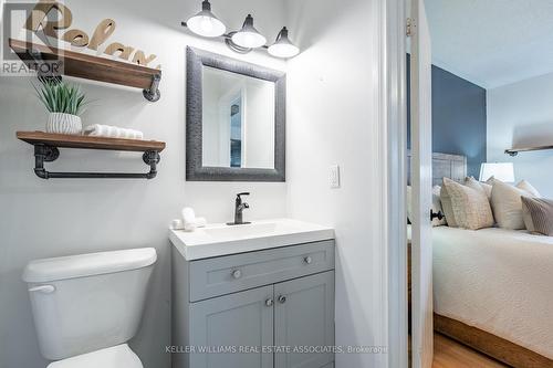 34 Corey Circle, Halton Hills, ON - Indoor Photo Showing Bathroom