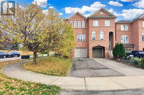 2423 Ravinebrook Crescent, Oakville, ON - Outdoor With Facade