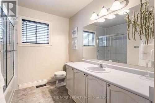 69 Ipswich Terrace, Ottawa, ON - Indoor Photo Showing Bathroom