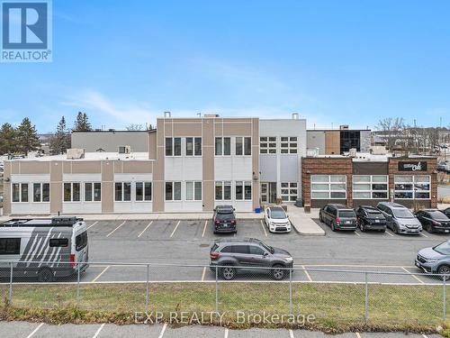 511 Lacolle Way, Ottawa, ON 